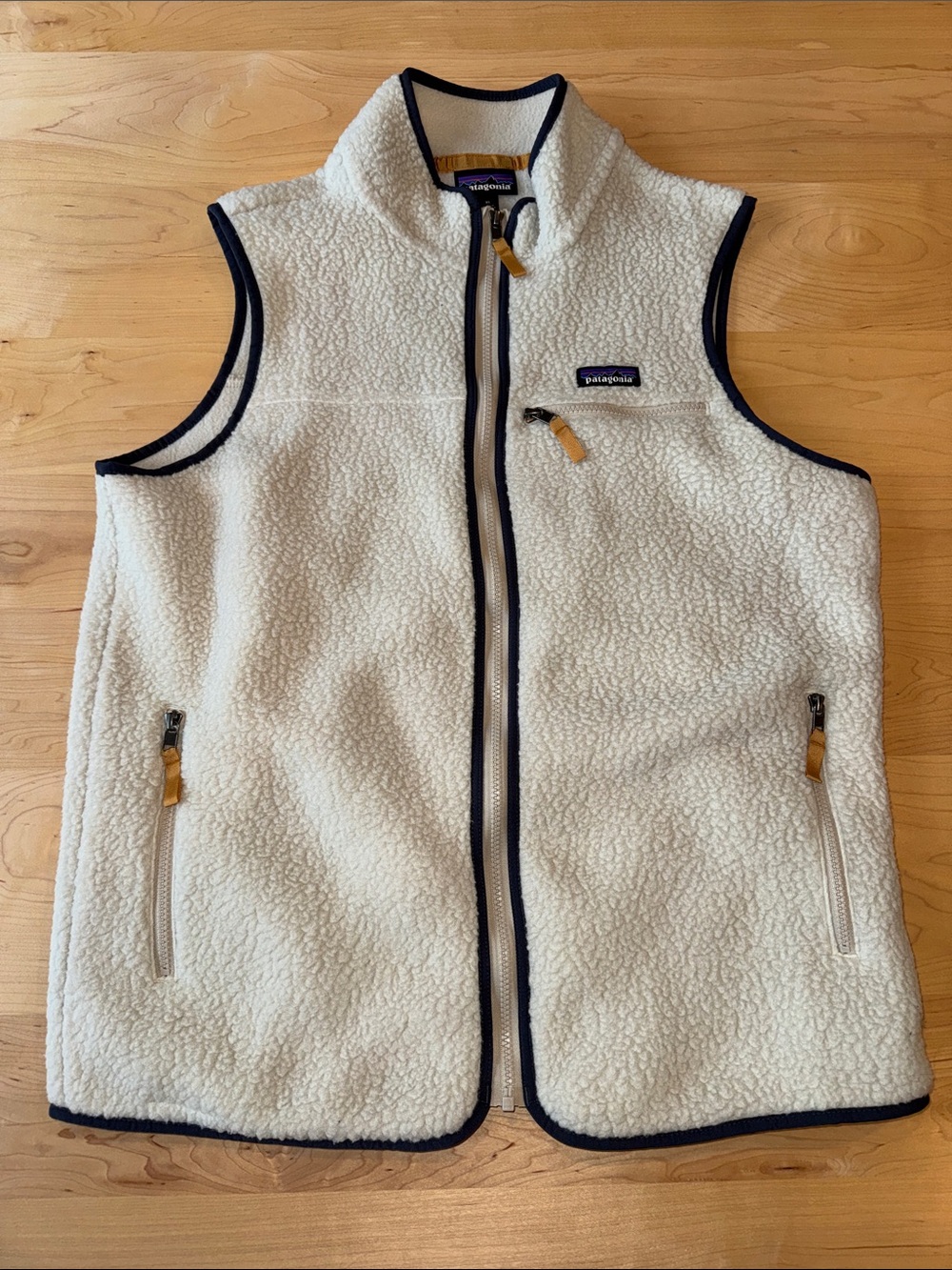 Patagonia Women’s Retro Pile Vest in Pelican Color Size XL NWOT condition